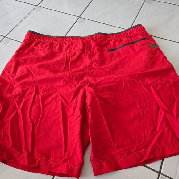 The North Face Red Nylon Shorts XXL - Picture 3 of 5
